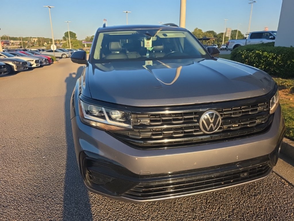 Used 2022 Volkswagen Atlas SEL R-Line AWD/4WD image 6