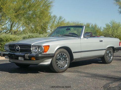 Used 1989 Mercedes-Benz 560 SL image 14