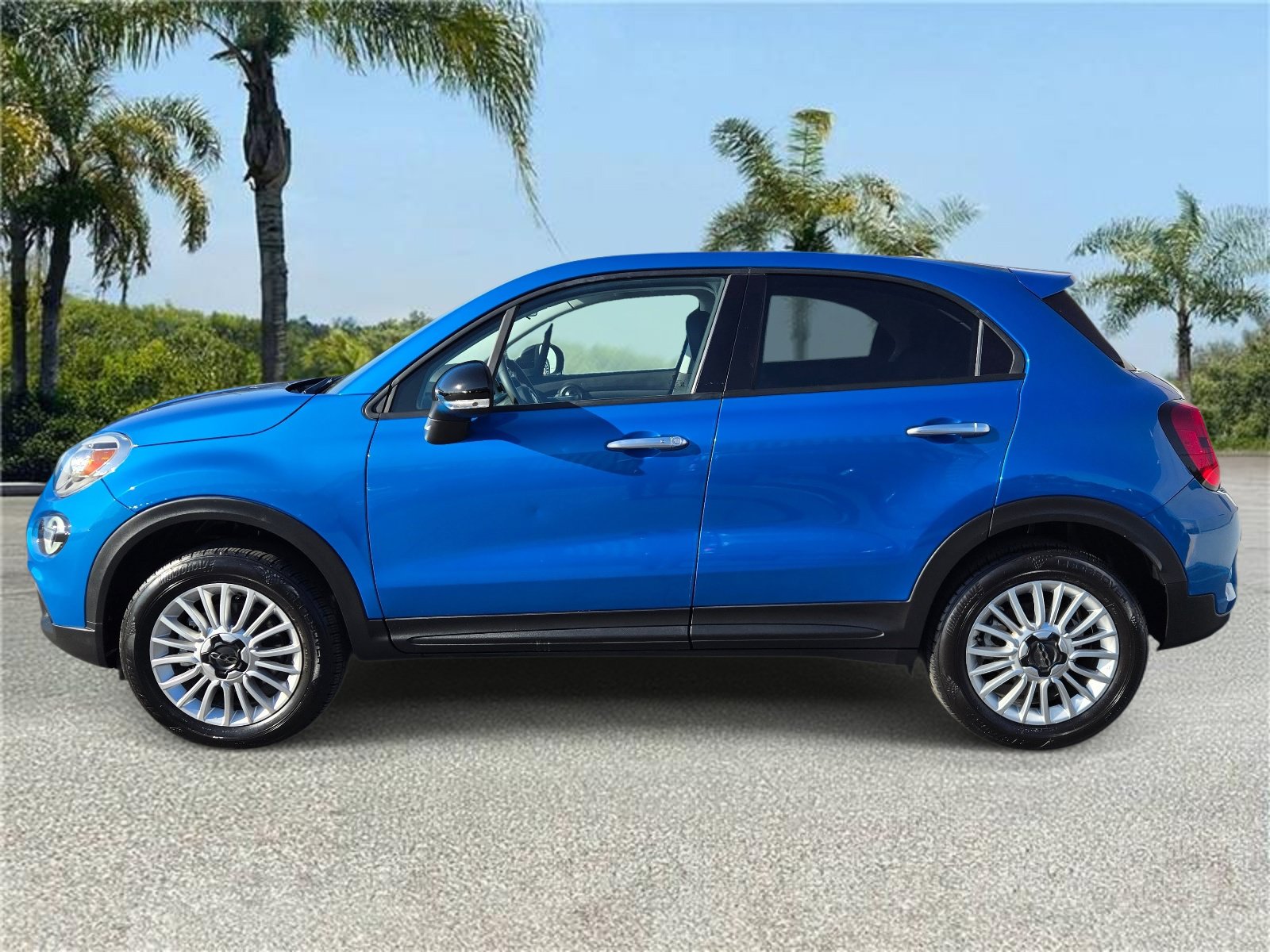 Used 2022 FIAT 500X Pop w/ Pop Value Package AWD/4WD image 2