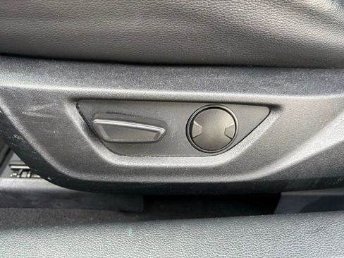 Used 2021 Ford Mustang Premium image 23