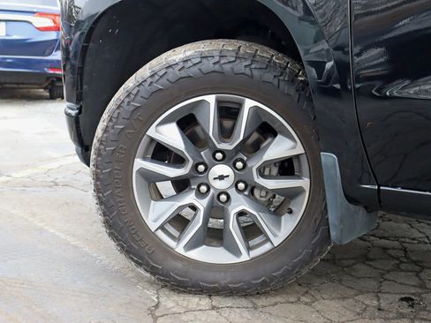 Used 2021 Chevrolet Silverado 1500 RST image 15