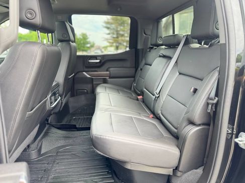 Used 2021 GMC Sierra 1500 SLT w/ SLT Premium Plus Package AWD/4WD image 25
