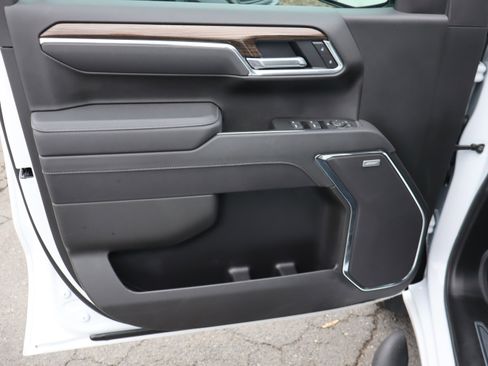 Certified 2025 Chevrolet Silverado 1500 LT Trail Boss w/ Convenience Package II image 18