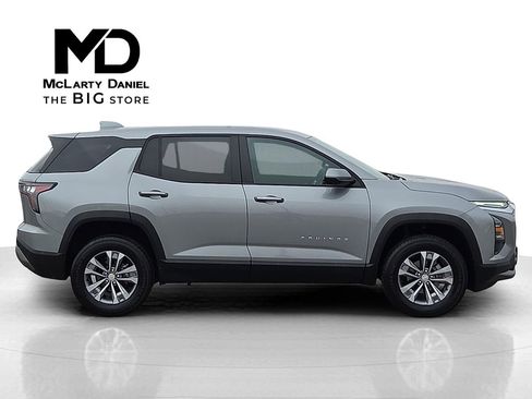 Certified 2025 Chevrolet Equinox LT image 6