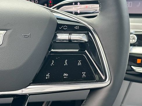 New 2026 Cadillac Lyriq Premium Luxury w/ LPO, Floor Liner Package AWD/4WD image 6