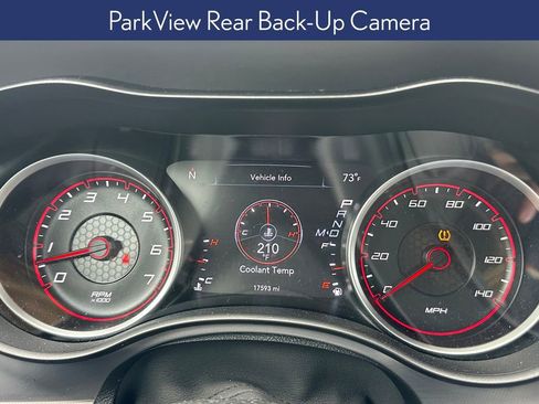 Used 2023 Dodge Charger SXT image 8