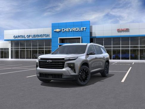 New 2026 Chevrolet Traverse LT FWD image 8