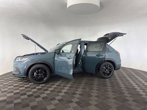 Certified 2026 Honda HR-V Sport image 14