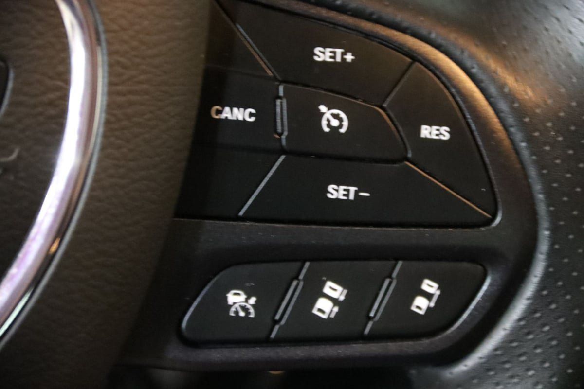 Used 2025 Dodge Durango GT AWD/4WD image 18