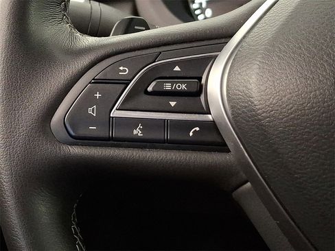Certified 2025 INFINITI QX50 Luxe image 23