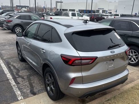 Used 2023 Ford Escape ST-Line Select w/ Tech Pack #1 image 4
