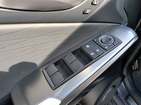 Used 2023 Lexus IS 500 w/ Accessory Package image 14