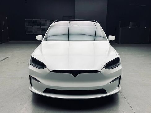 Used 2023 Tesla Model X Plaid AWD/4WD image 10