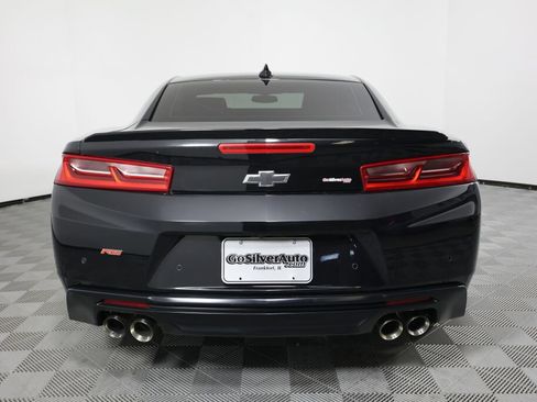 Used 2017 Chevrolet Camaro LT image 3