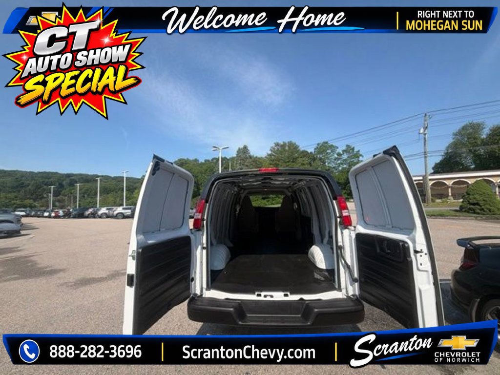Certified 2025 Chevrolet Express 2500 RWD image 4