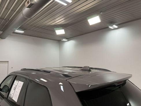 Used 2019 Jeep Grand Cherokee Laredo AWD/4WD image 45