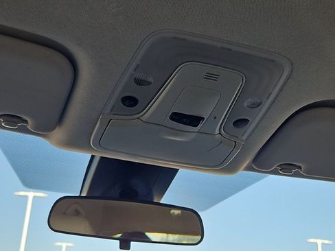 Used 2017 Toyota Prius Two w/ Carpet Mat Package FWD image 20