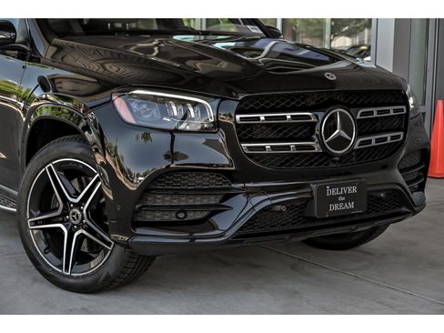 Certified 2022 Mercedes-Benz GLS 450 4MATIC image 2