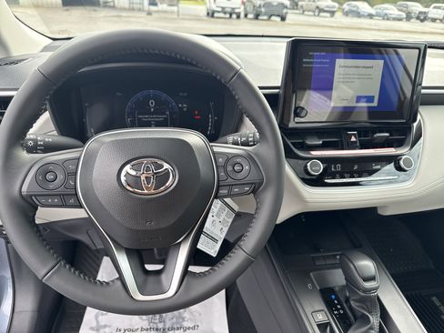 New 2026 Toyota Corolla Cross LE w/ Moonroof Package FWD image 17