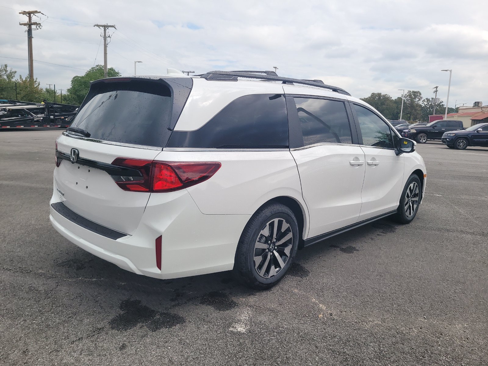 New 2027 Honda Odyssey EX-L image 3