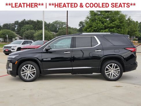 Used 2023 Chevrolet Traverse High Country w/ LPO, Floor Liner Package FWD image 5