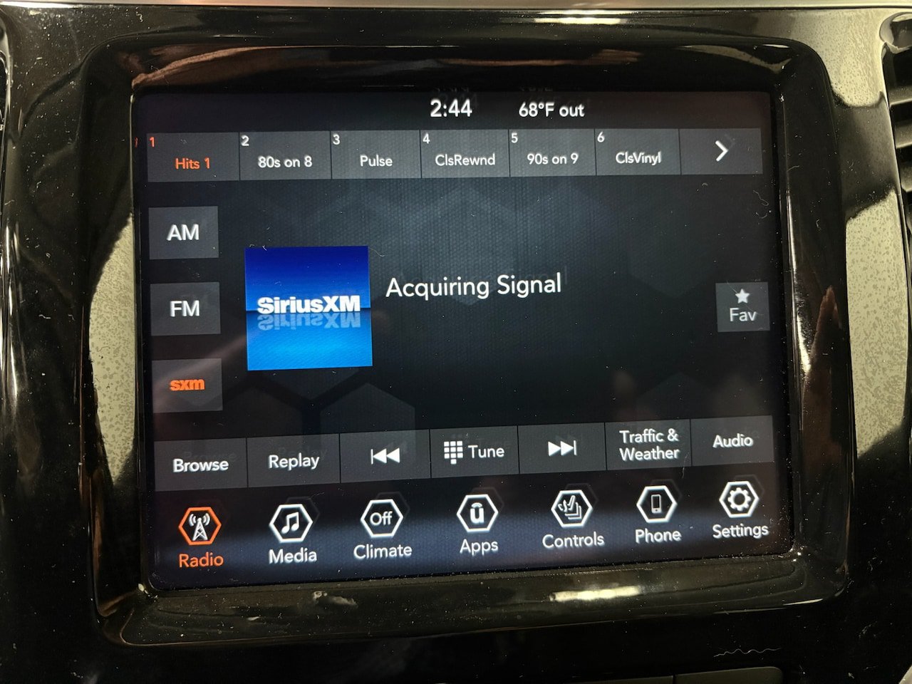 Used 2021 Jeep Cherokee Limited AWD/4WD image 21
