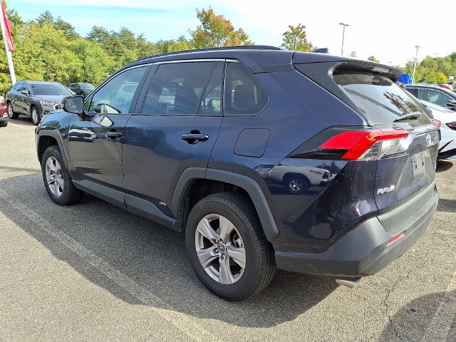 Used 2025 Toyota RAV4 XLE AWD/4WD image 6