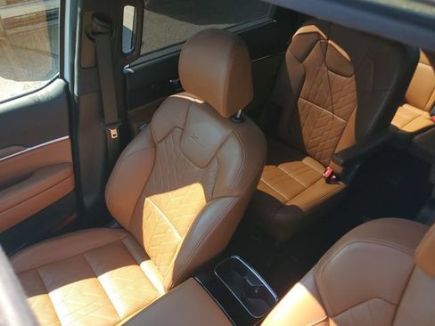 Used 2024 Kia Telluride SX Prestige X-Line AWD/4WD image 37