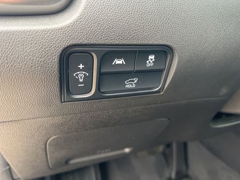 Certified 2022 Kia Sorento SX image 52