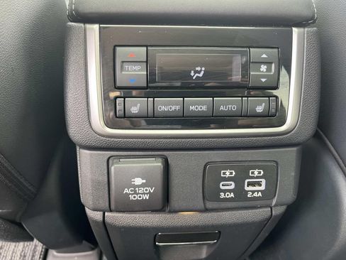 Certified 2025 Subaru Ascent Touring AWD/4WD image 18