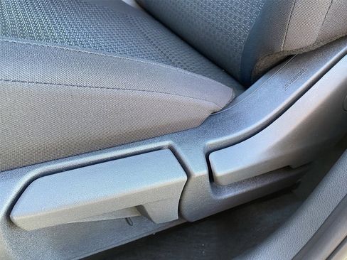 New 2026 Nissan Kicks S image 21