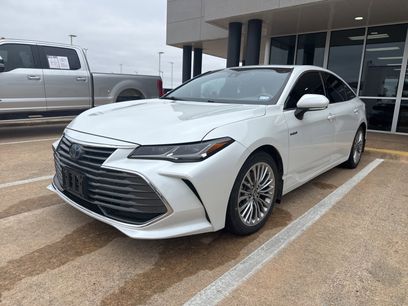 Used 2021 Toyota Avalon Limited w/ Carpet Mat Package (TMS)
