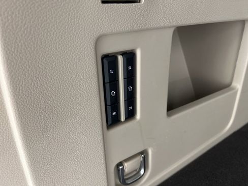 Used 2021 Lincoln Navigator L Reserve w/ Luxury Package image 34