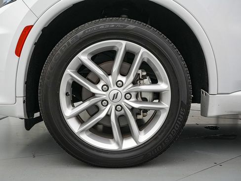Used 2025 Dodge Durango GT AWD/4WD image 10