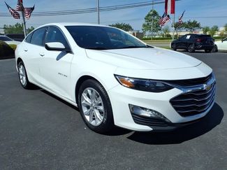 Used 2025 Chevrolet Malibu LT video 1