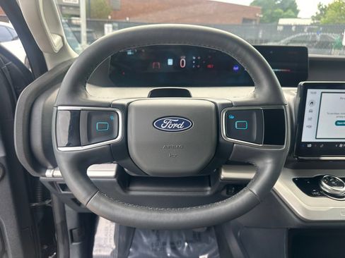 Certified 2025 Ford Expedition Active RWD image 26