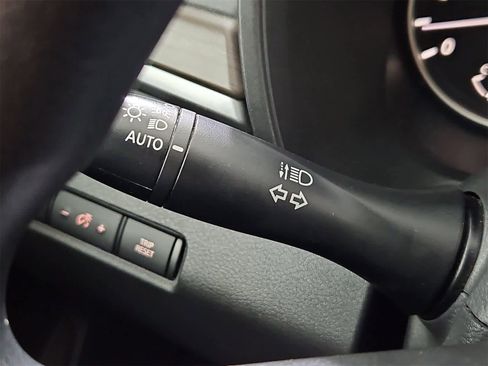 Used 2023 Nissan Altima 2.5 SV image 26