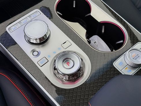 New 2026 Genesis GV80 3.5T e-SC image 19