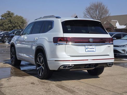 New 2026 Volkswagen Atlas SEL Premium R-Line image 3