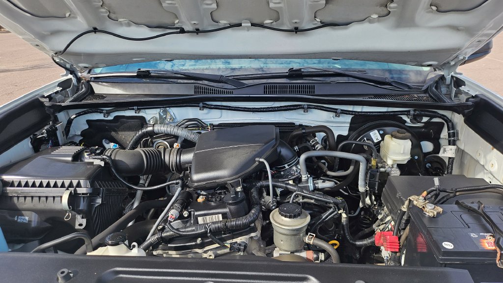 Used 2019 Toyota Tacoma SR RWD image 38