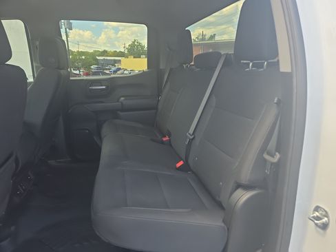 Used 2025 Chevrolet Silverado 1500 Custom Trail Boss AWD/4WD image 14