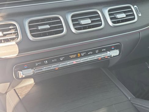 Certified 2026 Mercedes-Benz GLE 350 4MATIC image 17