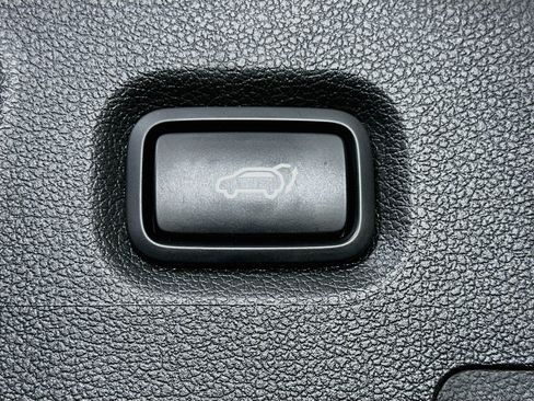 Used 2022 Hyundai Santa Fe Calligraphy AWD/4WD image 30