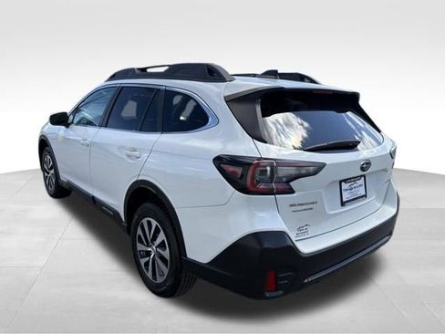 Used 2022 Subaru Outback Premium AWD/4WD image 11
