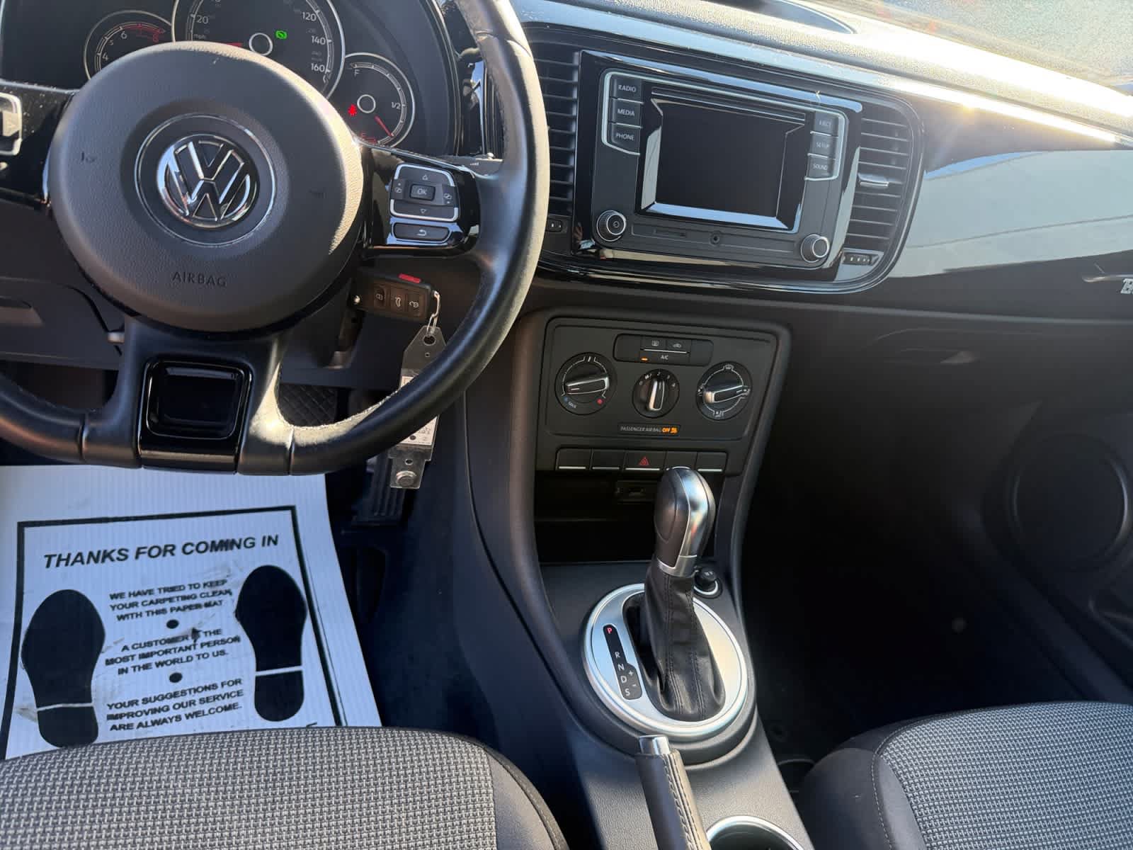 Used 2019 Volkswagen Beetle 2.0T S FWD image 20