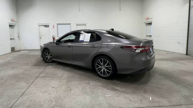 Used 2023 Toyota Camry XLE FWD image 2