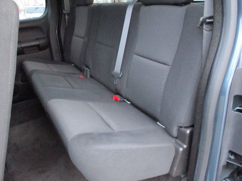 Used 2013 Chevrolet Silverado 2500 LT w/ Interior Plus Package image 35