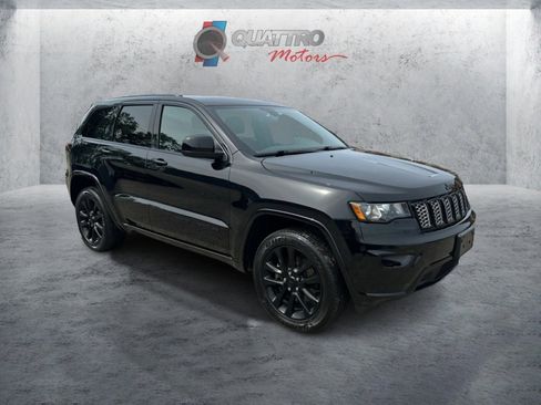 Used 2021 Jeep Grand Cherokee Laredo X AWD/4WD image 8