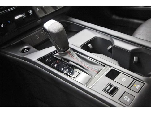 New 2026 Nissan Sentra SR w/ SR Premium Package image 23