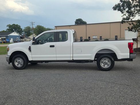 Used 2018 Ford F250 XL w/ Power Equipment Group RWD image 10